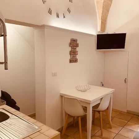 Apartment Bax 1 *
